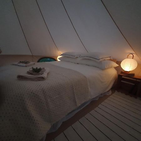 Skalbo Gardsglamping Hotel Järvsö Exterior foto